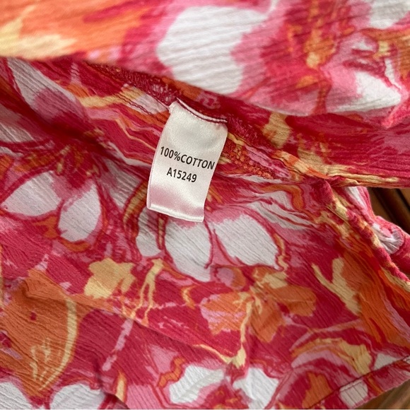 Floral Pink Women's Top - Picture 4 of 4